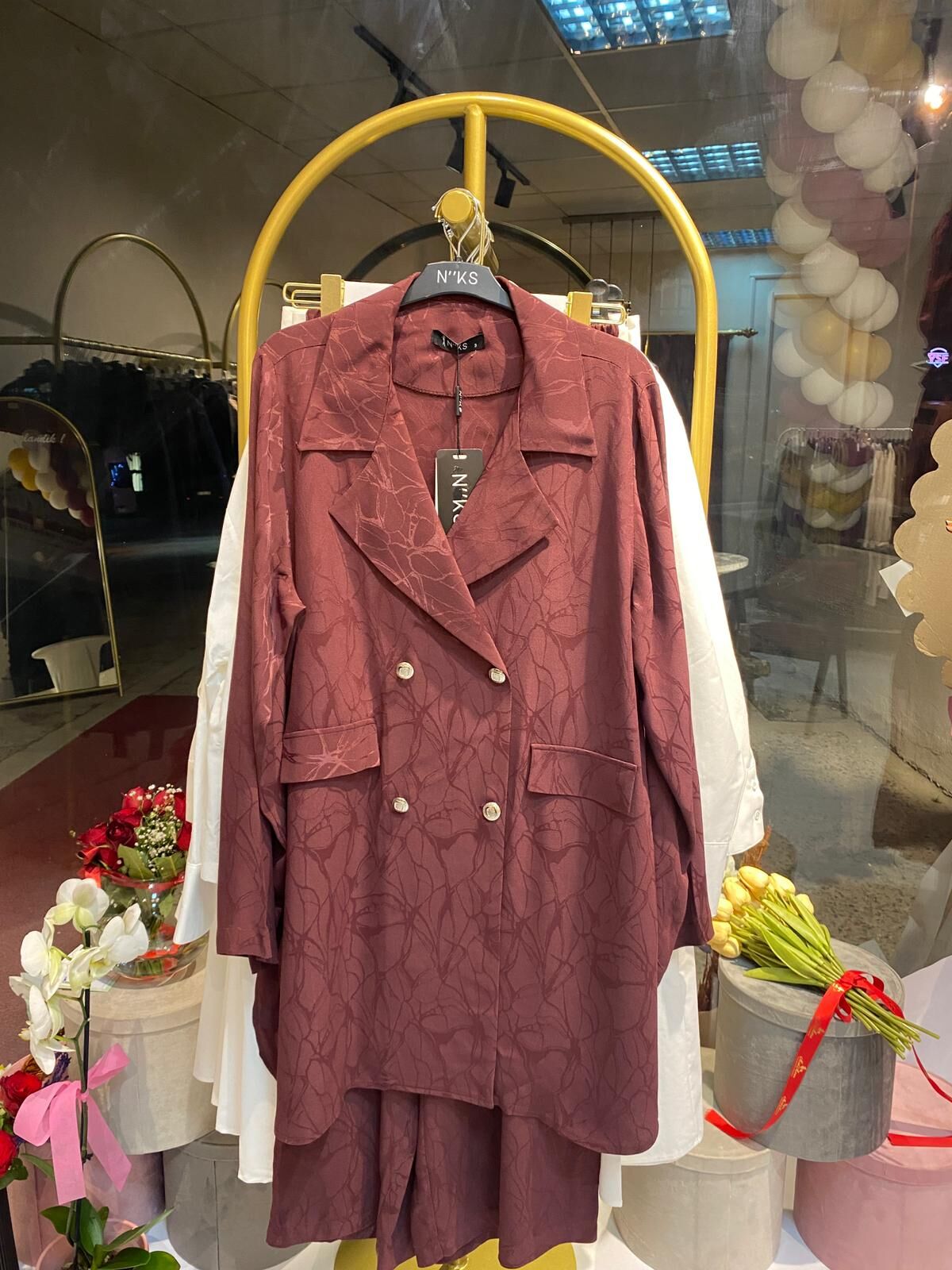 jakarlı ceketli takım