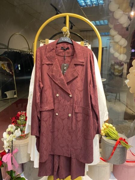 jakarlı ceketli takım