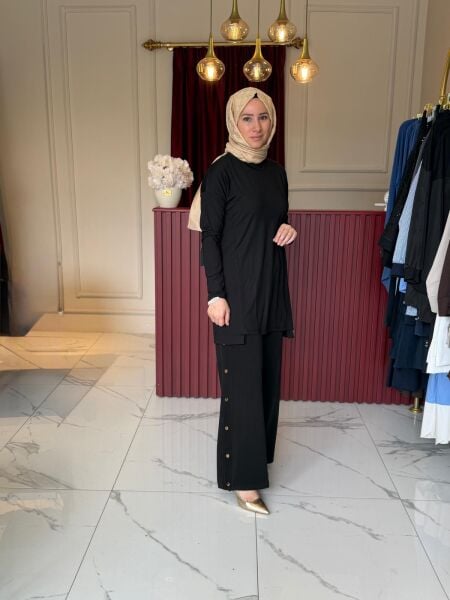 Çıtçıt Detaylı Oysho Pantolon (siyah)