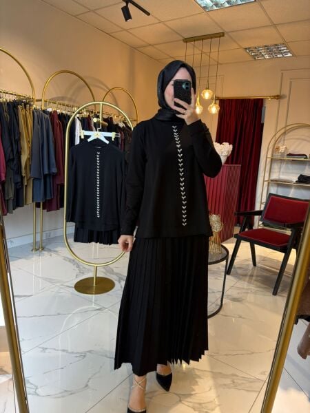 Taş Detaylı Merserize Etekli Takım