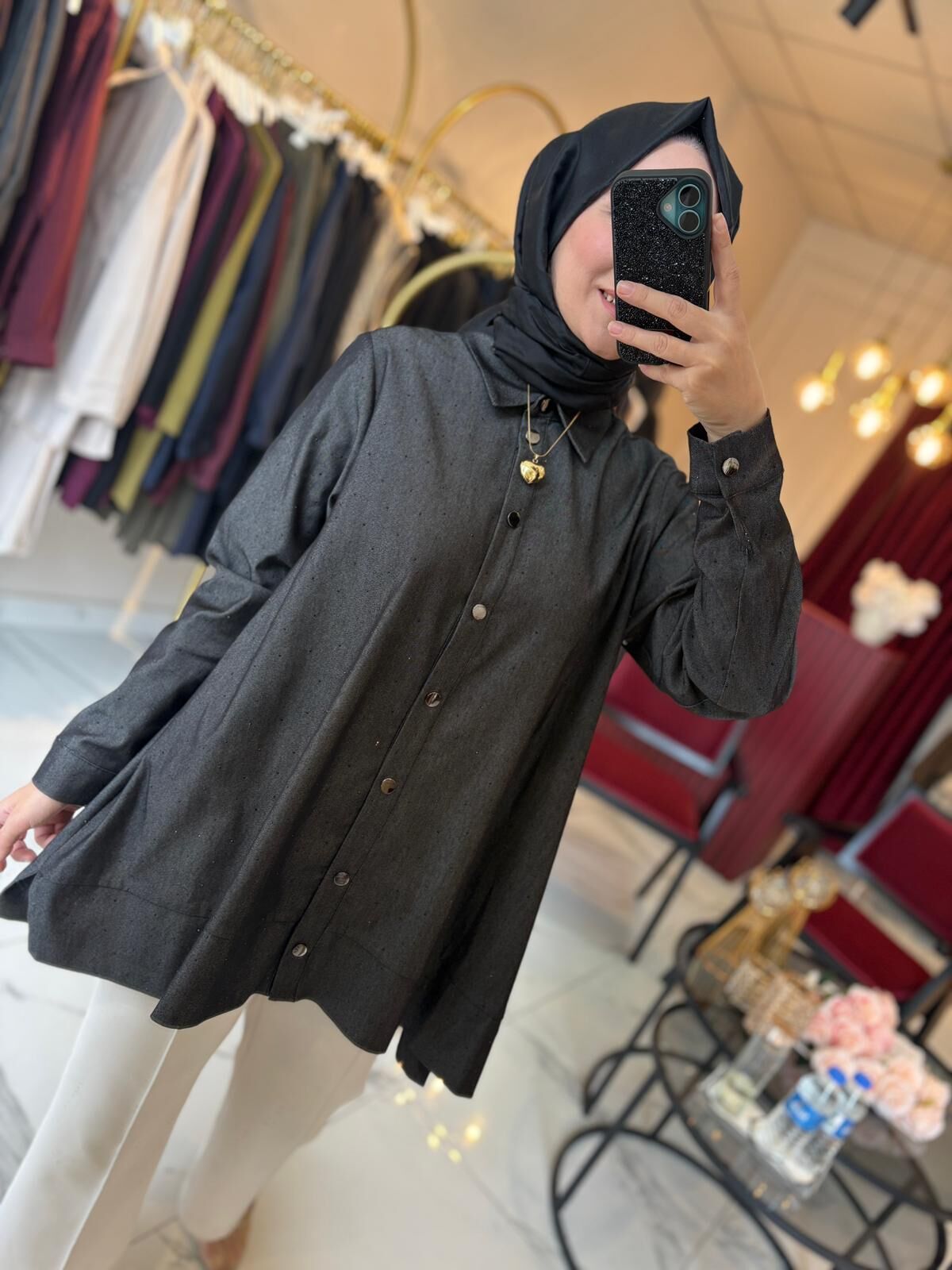 Siyah Taşlı Gömlek