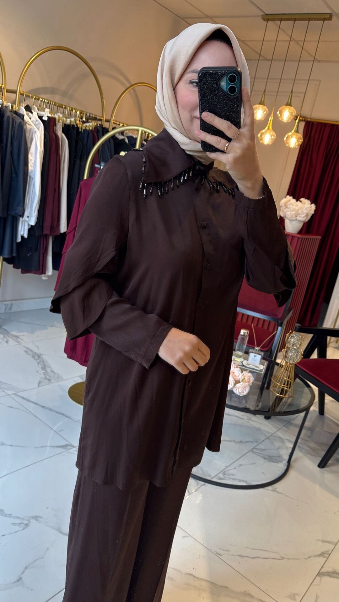 Yakası Taş Detaylı Merlin Takım