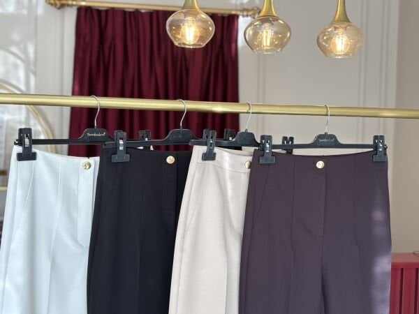 Paça düğme detaylı pantolon