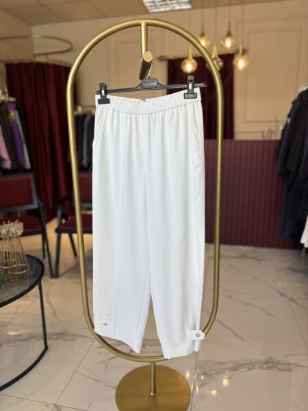 Paça Düğme Detaylı Pantolon ( beyaz)